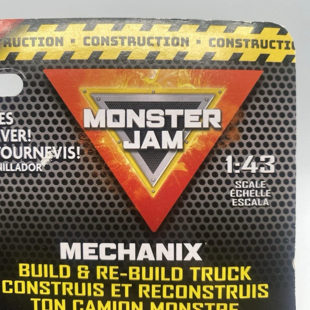 Monster Jam Grave Digger Mechanix Build & Rebuild 1:43 Scale Monster Truck‎